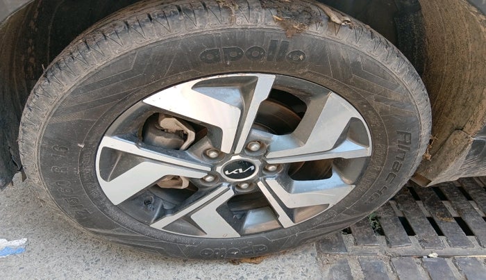 2022 KIA SONET HTX 1.0 IMT, Petrol, Manual, 64,292 km, tyre