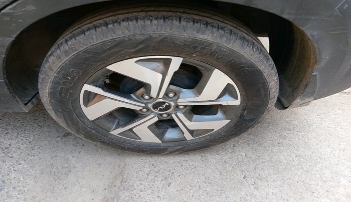 2022 KIA SONET HTX 1.0 IMT, Petrol, Manual, 64,292 km, tyre