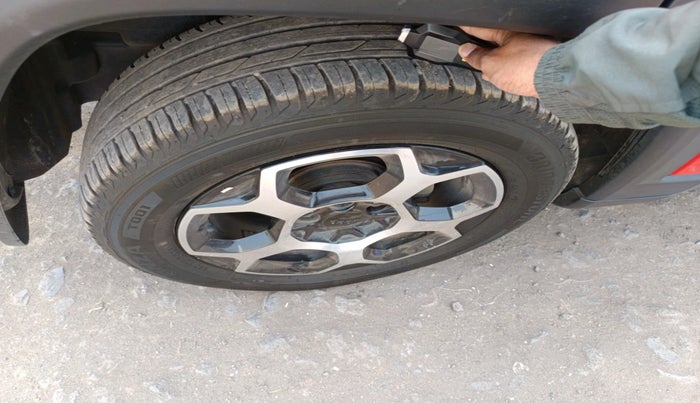 2022 Jeep Compass TRAILHAWK 2.0 4X4, Diesel, Automatic, 73,688 km, tyre