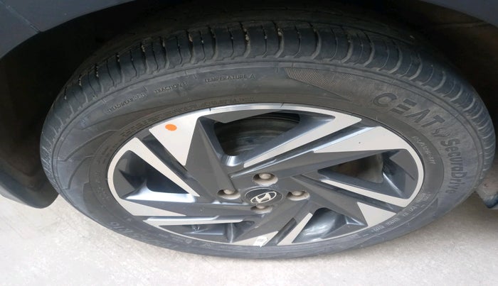 2022 Hyundai NEW I20 ASTA (O) 1.2 MT, Petrol, Manual, 25,160 km, tyre