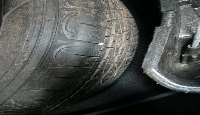 2018 Jeep Compass LIMITED PLUS PETROL AT, Petrol, Automatic, 14,588 km, tyre