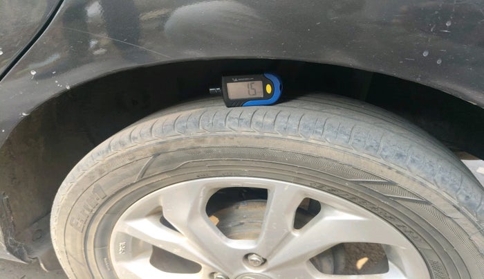 2018 Honda Amaze 1.2L I-VTEC V CVT, Petrol, Automatic, 1,30,093 km, tyre