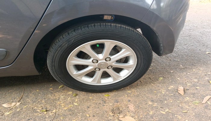 2014 Hyundai Grand i10 ASTA AT 1.2 KAPPA VTVT, Petrol, Automatic, 56,673 km, tyre