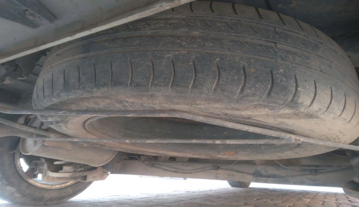 2016 Renault Lodgy 85 PS RXZ STEPWAY 8 STR, Diesel, Manual, 90,712 km, tyre