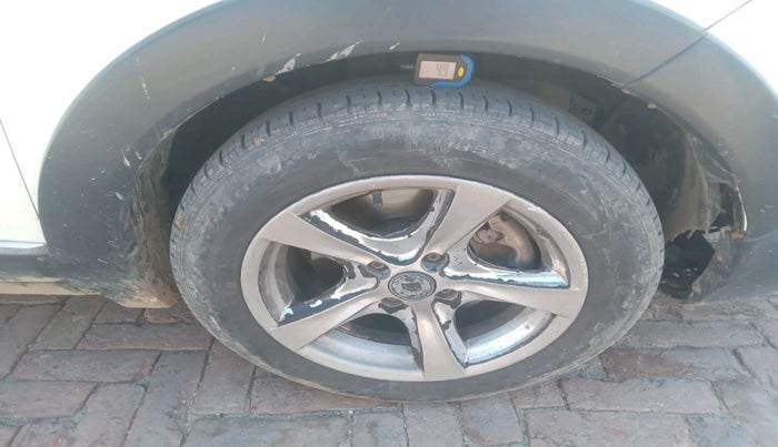 2016 Renault Lodgy 85 PS RXZ STEPWAY 8 STR, Diesel, Manual, 90,712 km, tyre