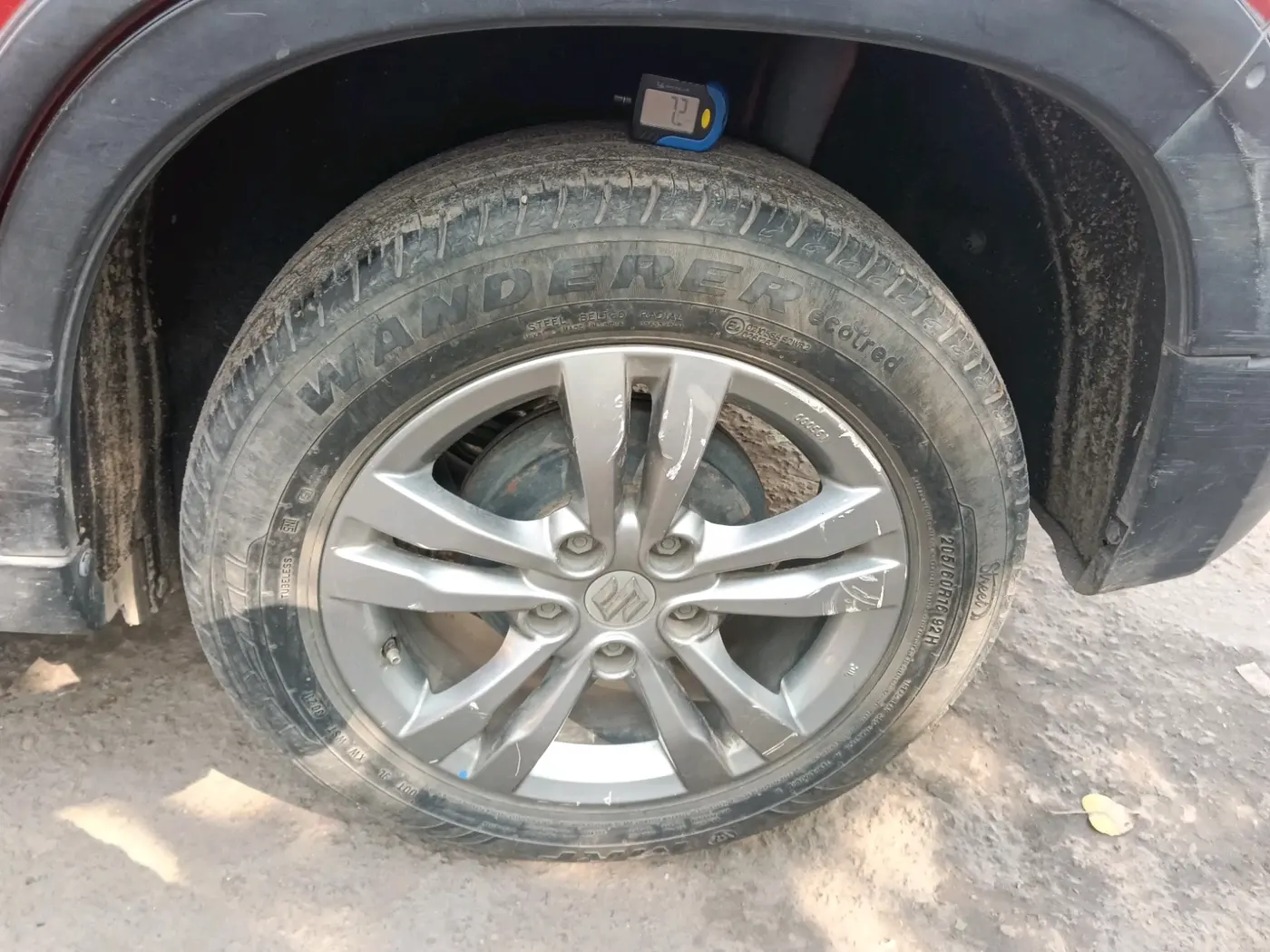 2017 Maruti Vitara Brezza VDI (O), Diesel, Manual, 1,13,069 km, tyre