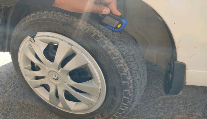 2011 Maruti Alto K10 VXI, Petrol, Manual, 56,759 km, tyre