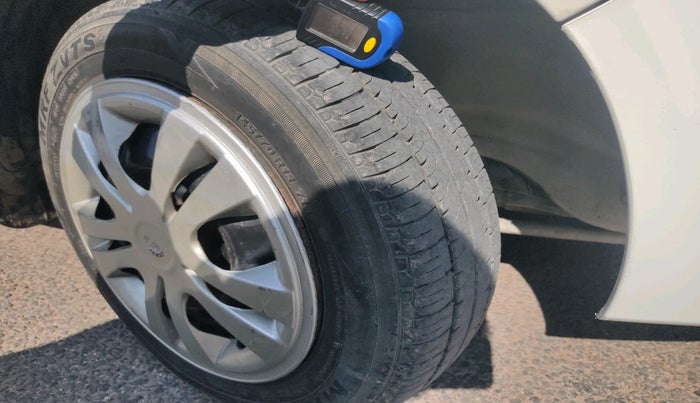 2011 Maruti Alto K10 VXI, Petrol, Manual, 56,759 km, tyre