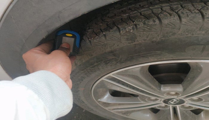 2017 Hyundai Creta SX PLUS AT 1.6 PETROL, Petrol, Automatic, 64,324 km, tyre