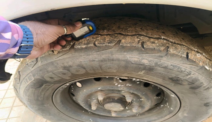 2002 Mahindra Scorpio 2.6 CRDE, Diesel, Manual, 1 km, tyre