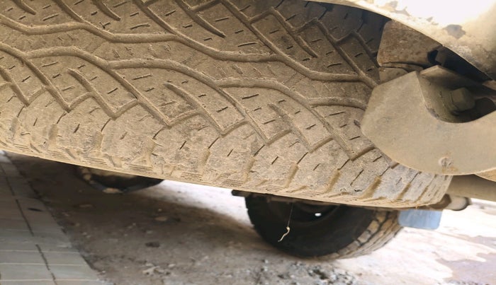 2002 Mahindra Scorpio 2.6 CRDE, Diesel, Manual, 1 km, tyre