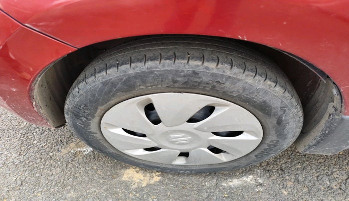 2015 Maruti Celerio ZXI, Petrol, Manual, 69,840 km, tyre