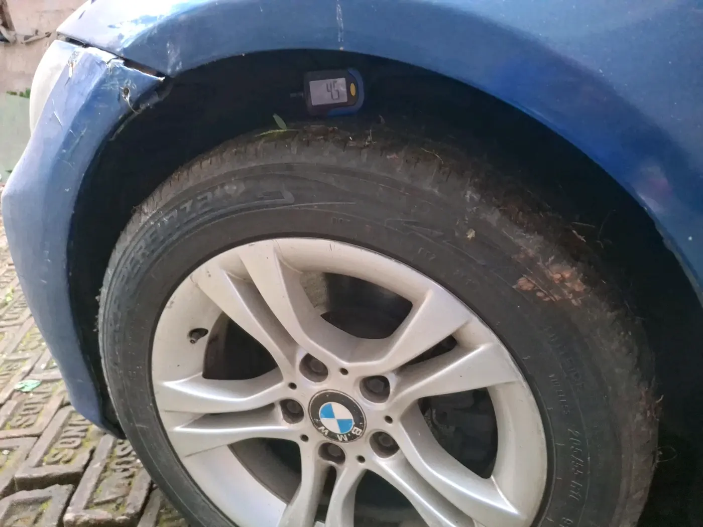 2012 BMW 3 Series 320d, Diesel, Automatic, 68,875 km, tyre