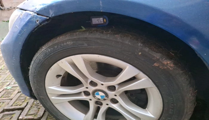 2012 BMW 3 Series 320d, Diesel, Automatic, 68,875 km, tyre