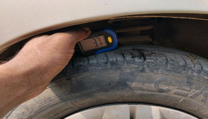 2020 Maruti Alto LXI, Petrol, Manual, 32,278 km, tyre