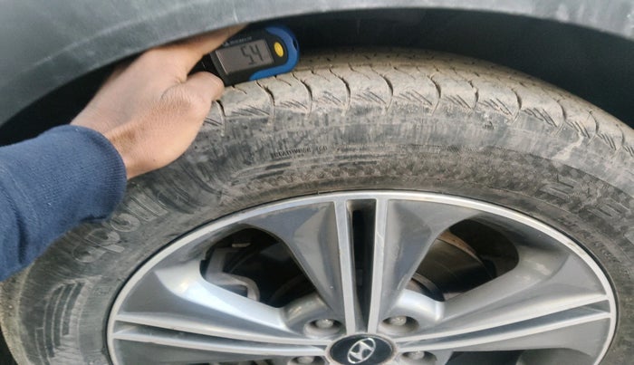 2017 Hyundai Creta SX PLUS AT 1.6 PETROL, Petrol, Automatic, 76,077 km, tyre