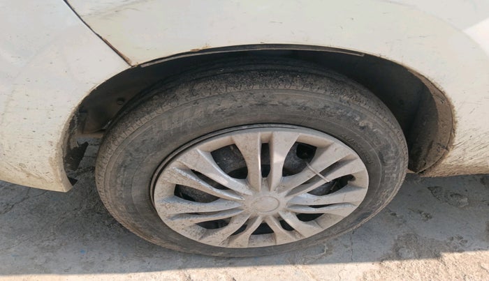 2017 Maruti Alto K10 VXI, Petrol, Manual, 68,312 km, tyre