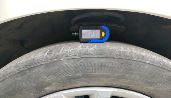 2011 Hyundai i20 MAGNA 1.2, Petrol, Manual, 87,638 km, tyre