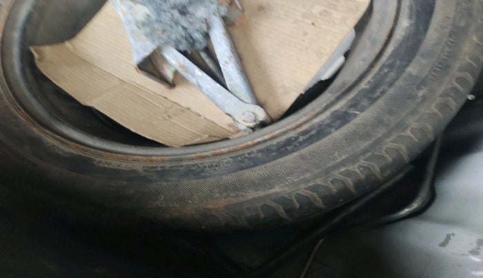 2022 Nissan MAGNITE XV EXECUTIVE, Petrol, Manual, 23,848 km, tyre