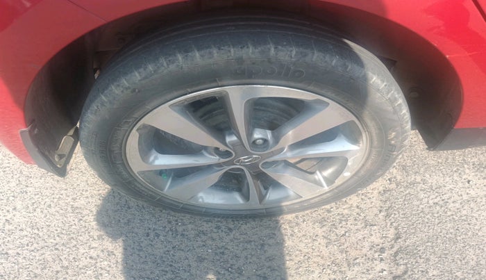 2015 Hyundai Elite i20 ASTA 1.2, Petrol, Manual, 42,117 km, tyre