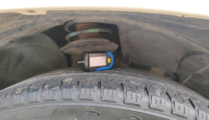 2017 Renault Duster 110 PS RXZ 4X2 AMT DIESEL, Diesel, Automatic, 1,54,280 km, tyre