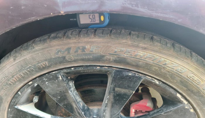 2011 Hyundai Verna FLUIDIC 1.6 VTVT SX, Petrol, Manual, 67,527 km, tyre