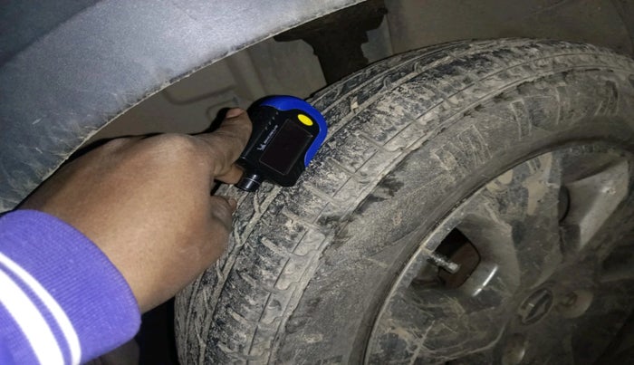 2018 Renault Kwid CLIMBER 1.0 AMT, Petrol, Automatic, 34,380 km, tyre