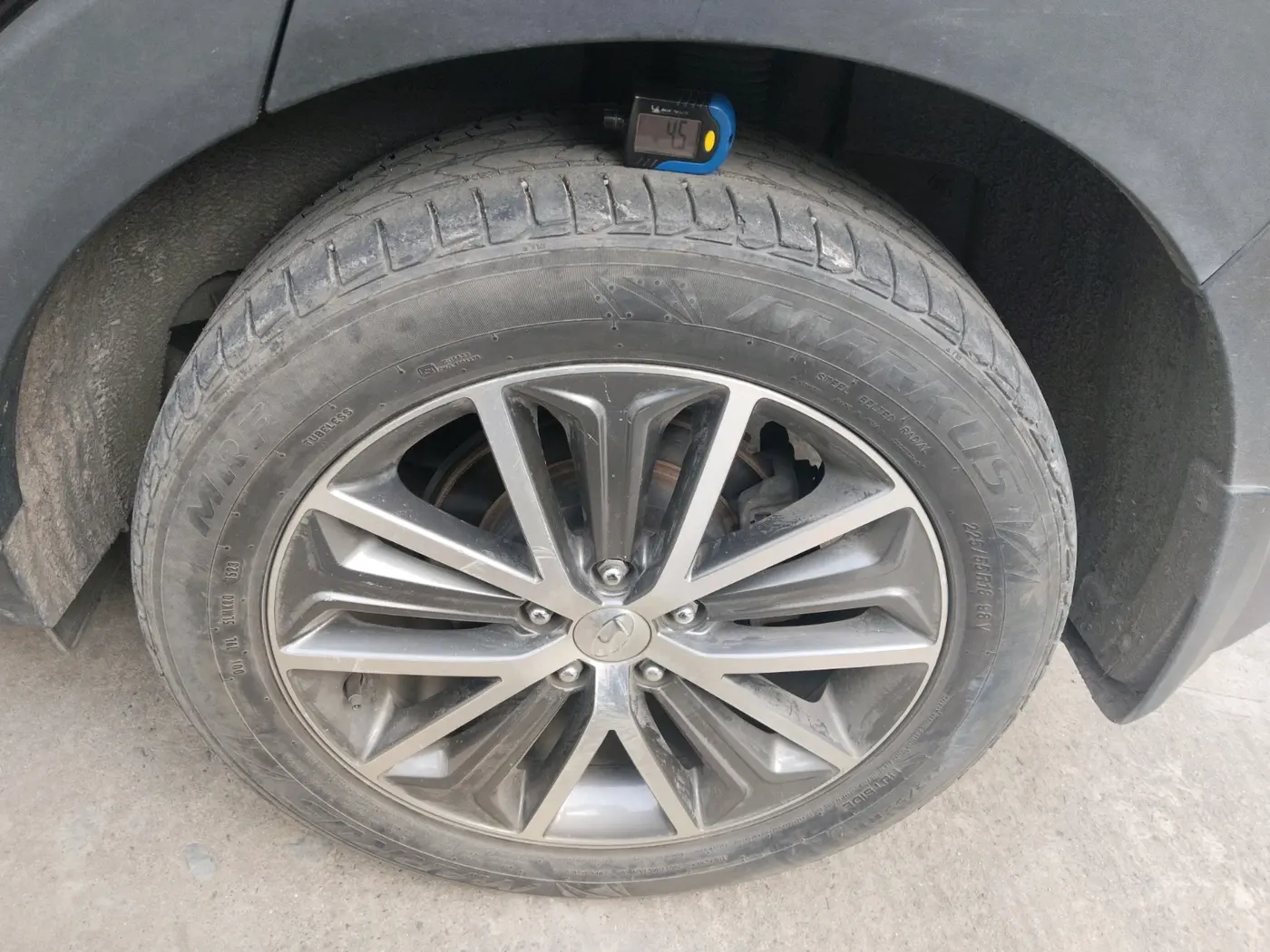 2017 Hyundai Tucson 2WD AT GL DIESEL
, Diesel, Automatic, 50,297 km, tyre