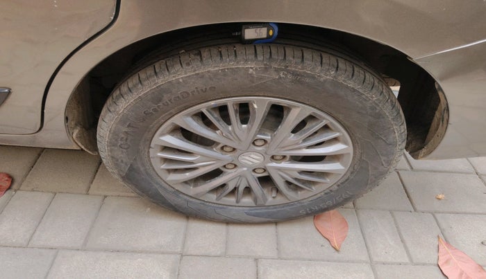 2022 Maruti Ertiga VXI CNG, Petrol, Manual, 68,790 km, tyre