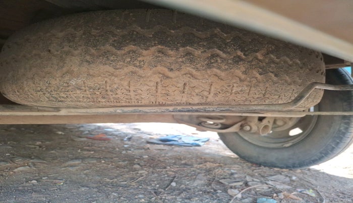 2020 Renault TRIBER RXT AMT, Petrol, Automatic, 40,319 km, tyre