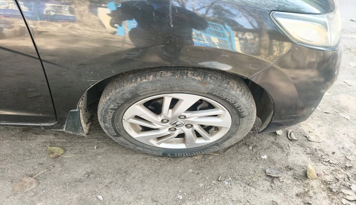 2018 Honda Jazz 1.2L I-VTEC V, Petrol, Manual, 93,131 km, tyre