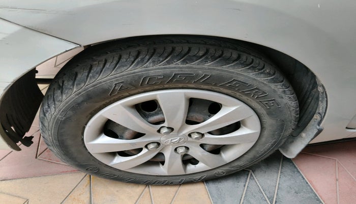 2012 Hyundai Eon MAGNA +, Petrol, Manual, 55,349 km, tyre