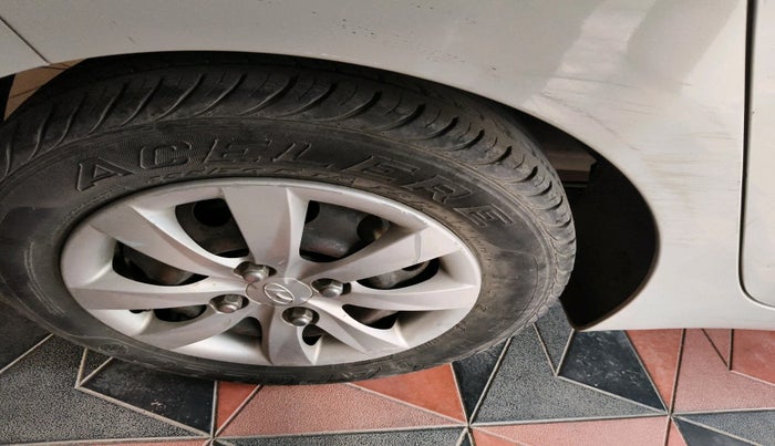 2012 Hyundai Eon MAGNA +, Petrol, Manual, 55,349 km, tyre