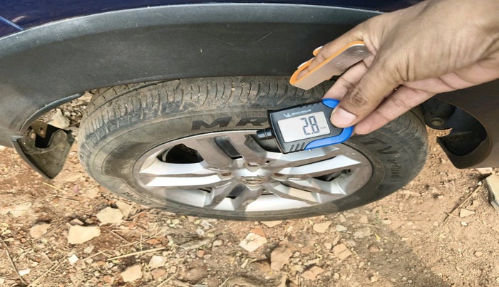 2022 Renault TRIBER RXZ, Petrol, Manual, 17,808 km, tyre