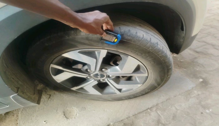 2023 KIA SONET HTX 1.5 DIESEL MT, Diesel, Manual, 74,703 km, tyre