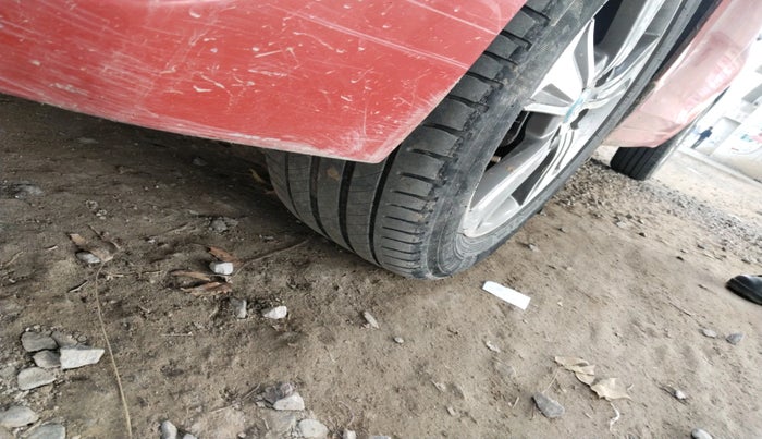 2018 Hyundai Verna 1.6 SX (O) CRDI MT, Diesel, Manual, 1,56,330 km, tyre