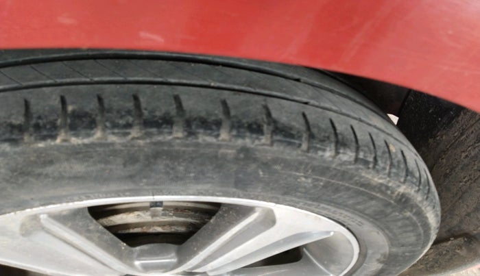 2018 Hyundai Verna 1.6 SX (O) CRDI MT, Diesel, Manual, 1,56,330 km, tyre