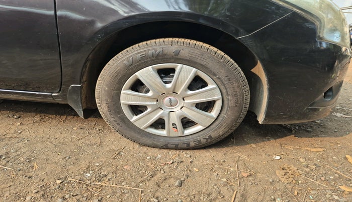 2014 Nissan Sunny XL, Petrol, Manual, 44,315 km, tyre