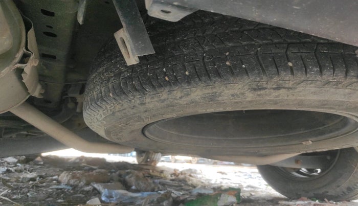 2015 Mahindra XUV500 W6, Diesel, Manual, 1,17,054 km, tyre