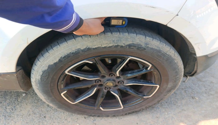 2019 Ford Ecosport AMBIENTE 1.5L DIESEL, Diesel, Manual, 94,219 km, tyre