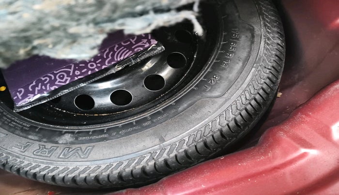 2017 Ford Figo Aspire TITANIUM 1.2 PETROL, Petrol, Manual, 78,322 km, tyre