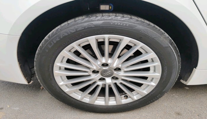 2019 Audi A6 45 TFSI PREMIUM PLUS, Petrol, Automatic, 64,398 km, tyre