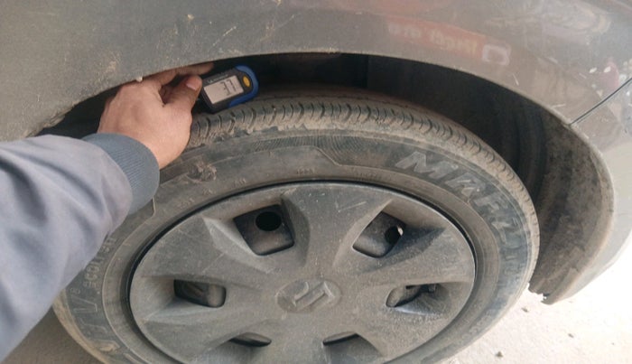 2023 Maruti New Wagon-R VXI CNG 1.0, Petrol, Manual, 32,770 km, tyre