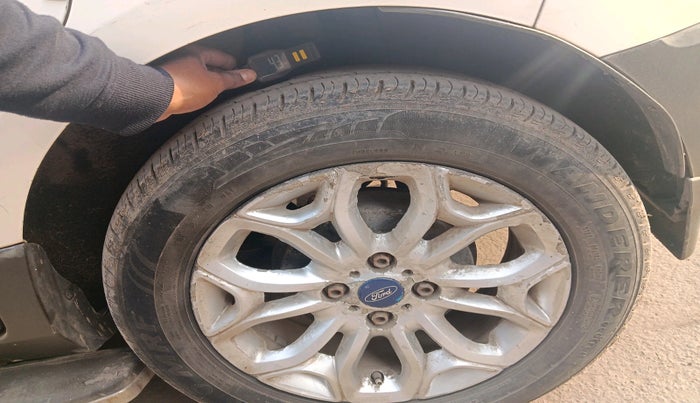 2017 Ford Ecosport TITANIUM 1.5L DIESEL, Diesel, Manual, 76,642 km, tyre