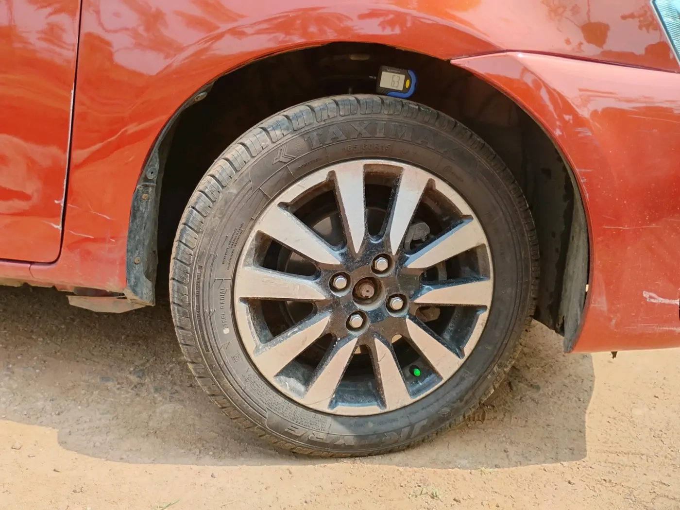 2014 Toyota Etios GD, Diesel, Manual, 1,08,872 km, tyre