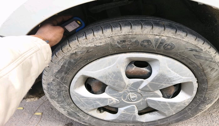 2019 Tata Tiago XT PETROL, Petrol, Manual, 1,14,006 km, tyre