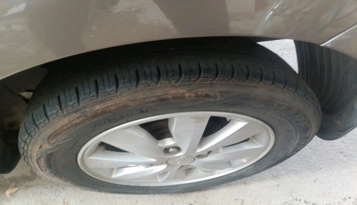 2013 Hyundai i20 SPORTZ 1.2, Petrol, Manual, 1,13,347 km, tyre