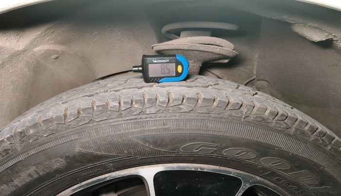 2017 Renault Duster RXS CVT, Petrol, Automatic, 61,462 km, tyre