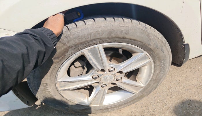 2017 Hyundai Grand i10 SPORTZ (O) 1.2 KAPPA VTVT, Petrol, Manual, 1,31,225 km, tyre