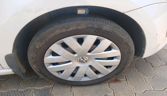 2013 Volkswagen Polo COMFORTLINE 1.2L PETROL, Petrol, Manual, 92,416 km, tyre